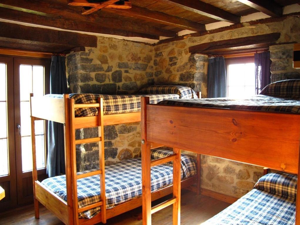 Albergue Turístico Valdebaró Camaleño Quarto foto