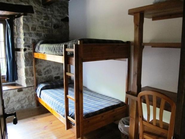 Albergue Turístico Valdebaró Camaleño Quarto foto